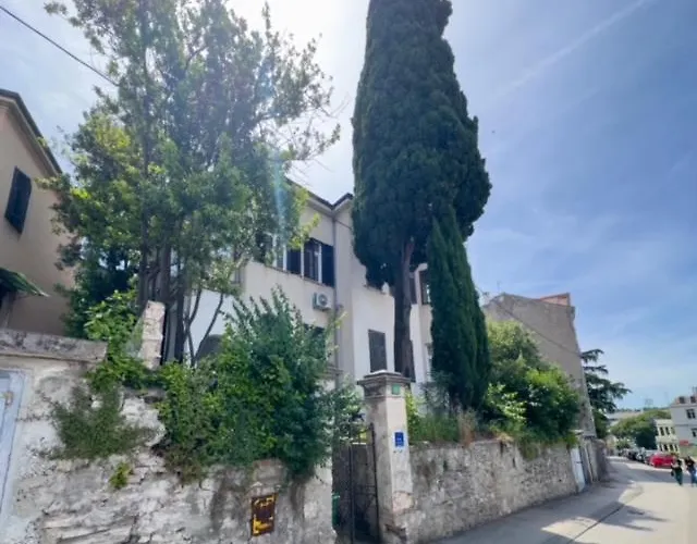 Διαμέρισμα Edo 4